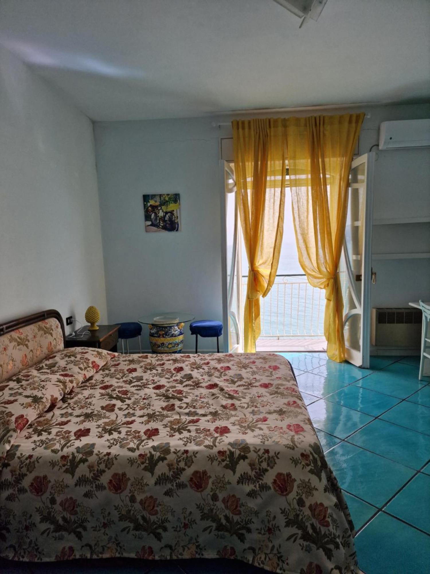 Fuoco D'amalfi Iazzetta Guest house 2*
