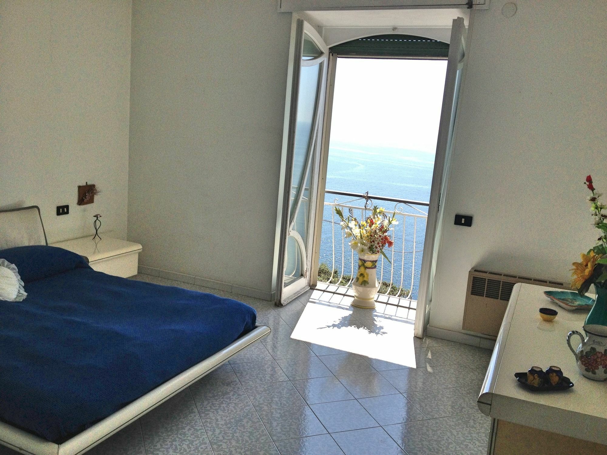 Guest house Fuoco D'amalfi Iazzetta 2*